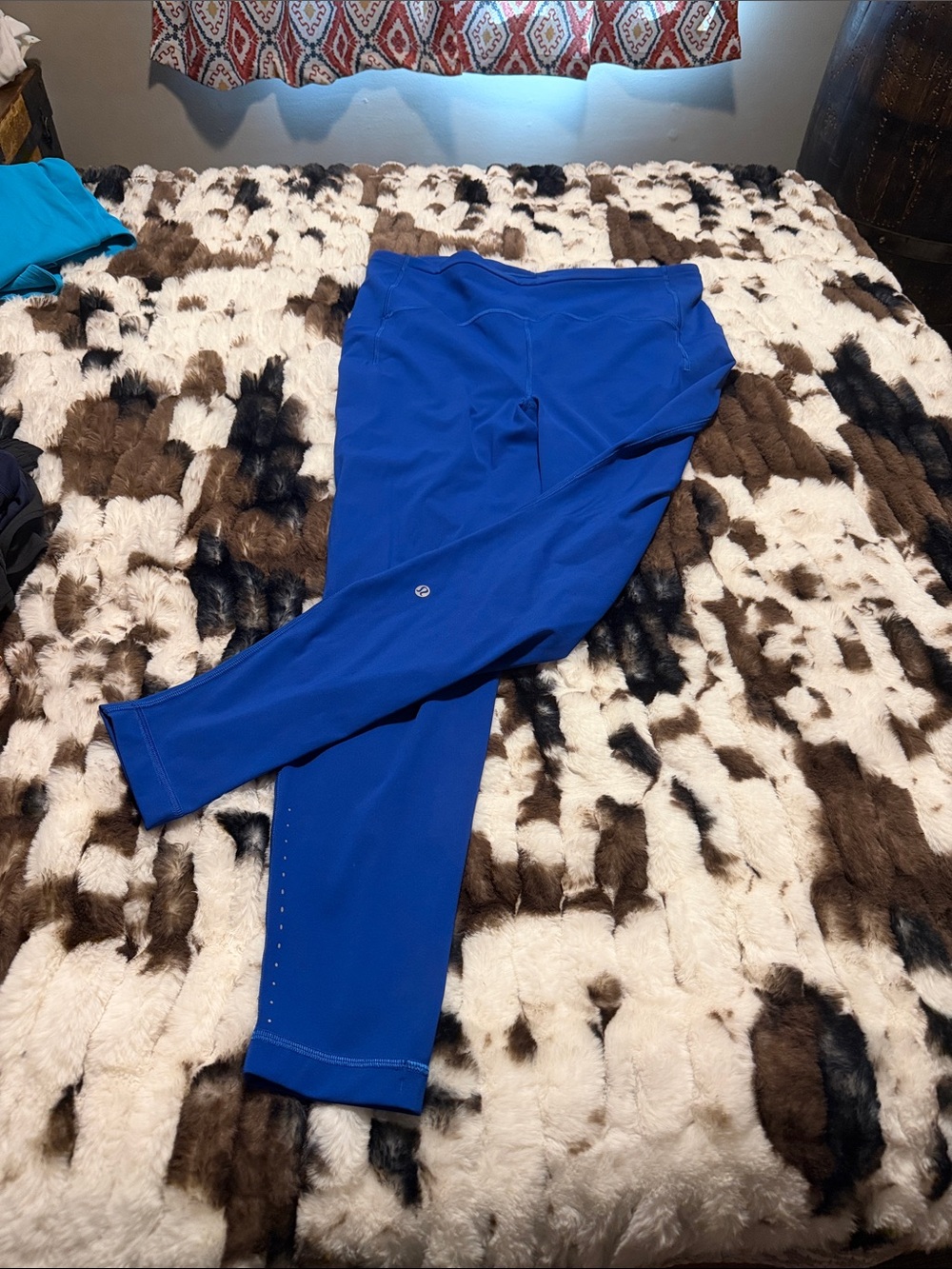 lululemon athletica Women's Royal Blue Performance Leggings